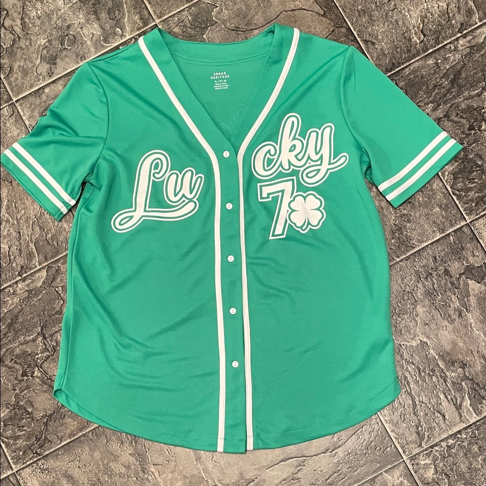 Lucky 7 URBAN HERITAGE Green Baseball Shirt Urban Sports Streetwear